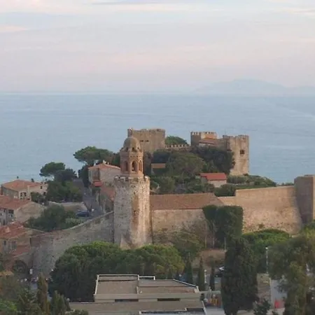 Casale Nel Borgo Apartamento Castiglione della Pescaia